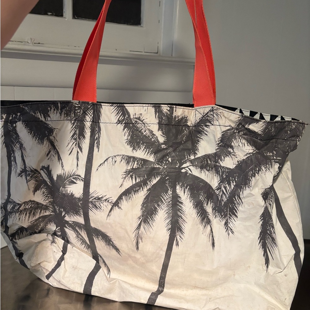 ALOHA Collection Black Palm Print Tote with Coral Handles